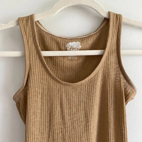 ROOTS Ribbed Knit Wool Blend Tan Tank Top Size  XS - Picture 3 of 16